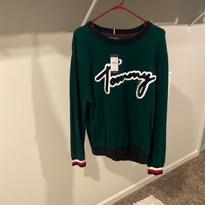 New With Tag Tommy Hilfiger Sweater Large.